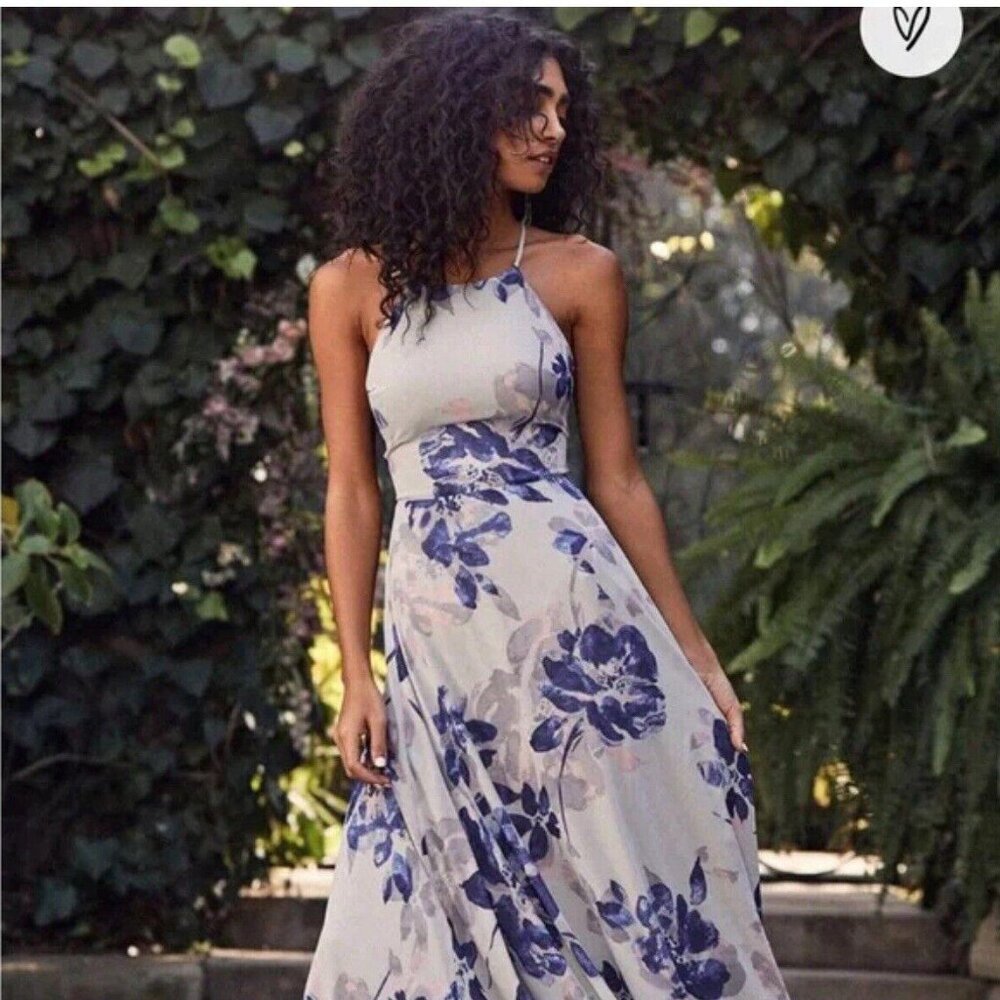Lulus All I Need Floral Print Lace-Up Maxi Dress‎ in Grey Size Extra Small - Picture 2 of 8